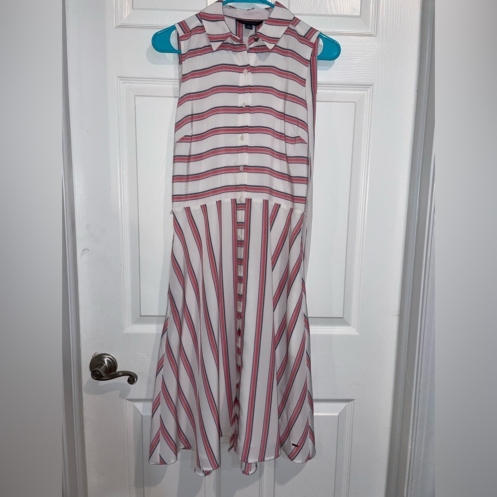 Tommy Hilfiger sleeveless dress button down with belt